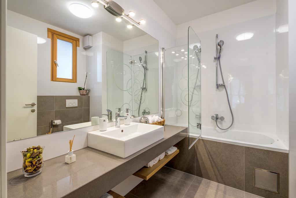 Apartment Carnation Split Luaran gambar
