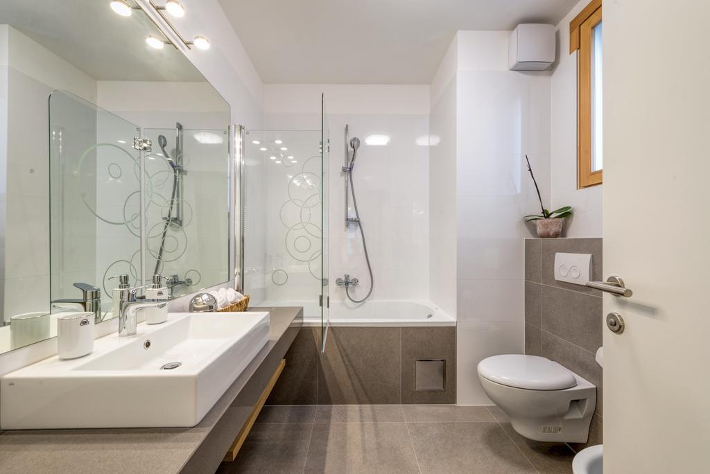 Apartment Carnation Split Luaran gambar